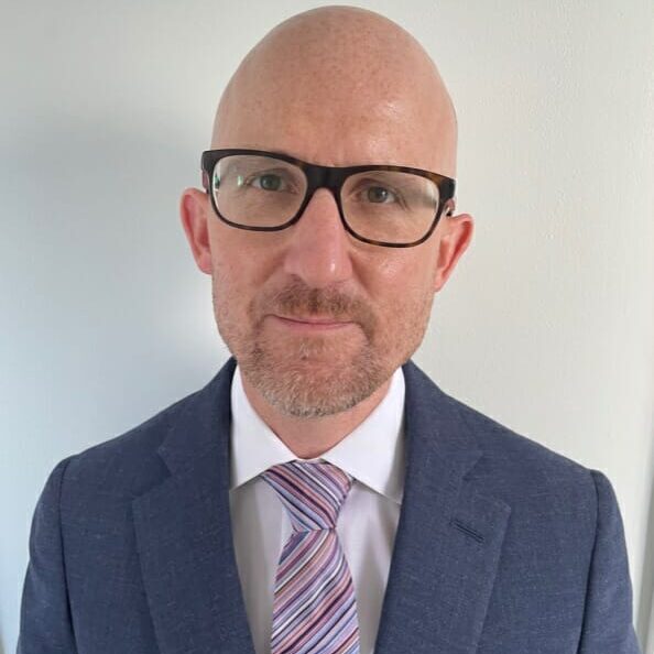 Dr Tristan Barber Dr Tristan Barber